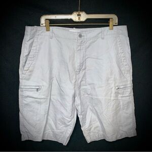 Men’s Calvin Klein Light Gray Linen Blend Cargo Shorts Size 38